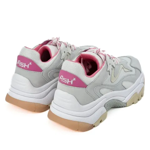 Кроссовки женские