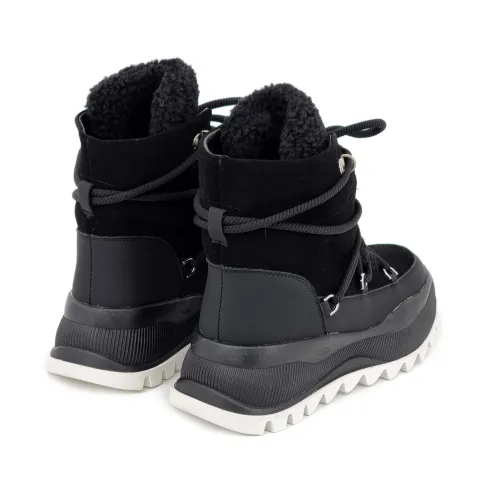 Дутики женские