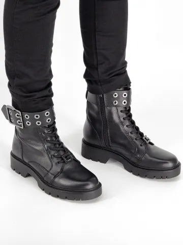 Ботинки женские