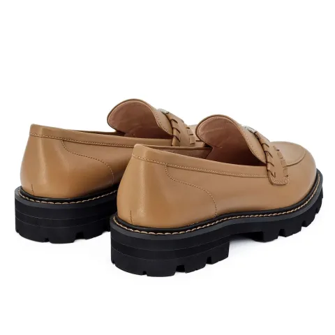 Лоферы женские