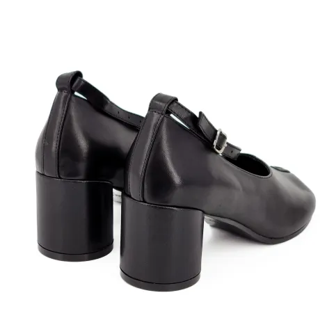 Туфли женские