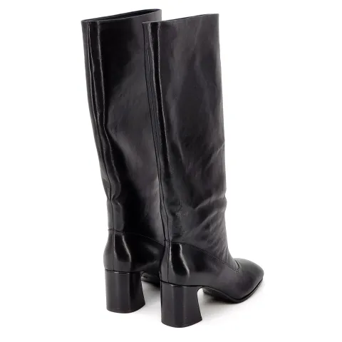 Сапоги женские