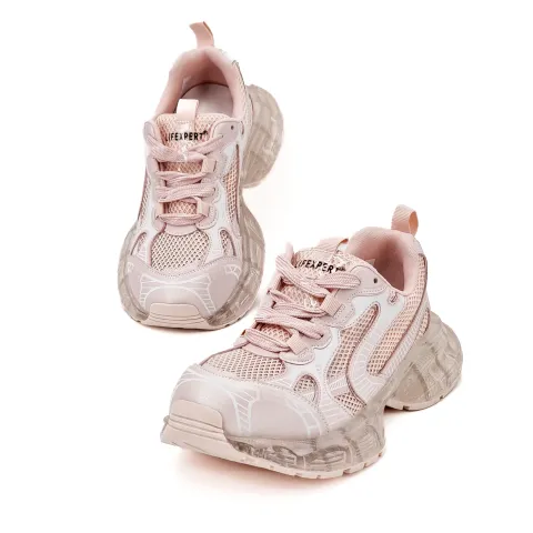 Кроссовки женские