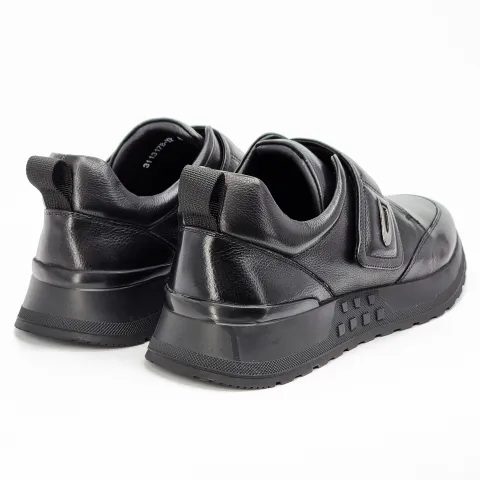 Кроссовки мужские