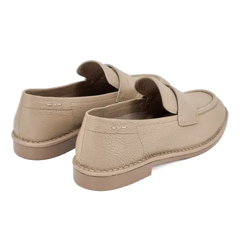 Лоферы женские