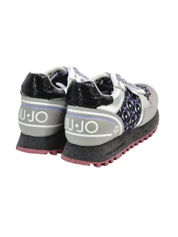 Кроссовки женские