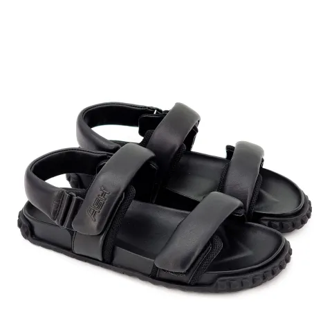 Сандалии женские