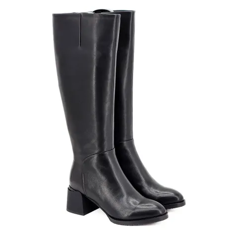 Сапоги женские