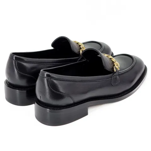 Лоферы женские