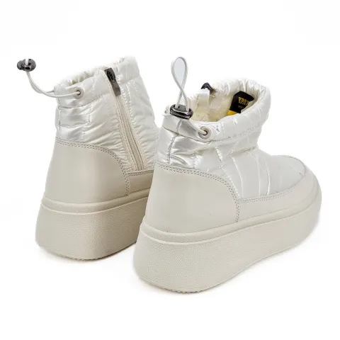 Дутики женские