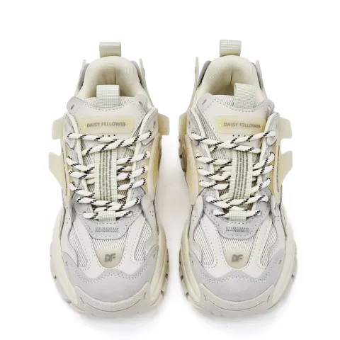 Кроссовки женские