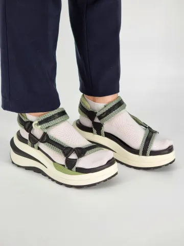 Сандалии женские