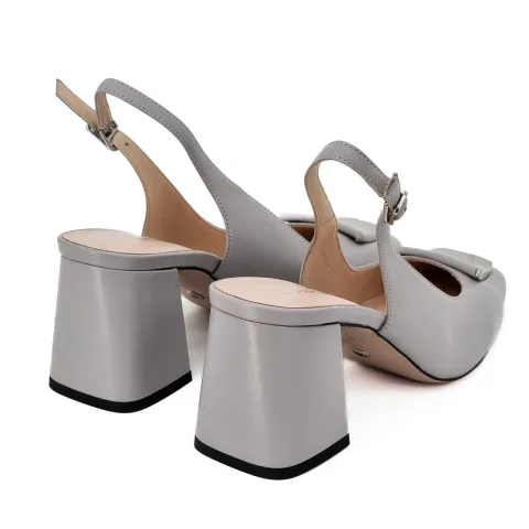 Туфли женские