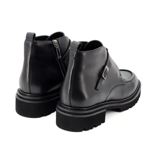 Ботинки женские