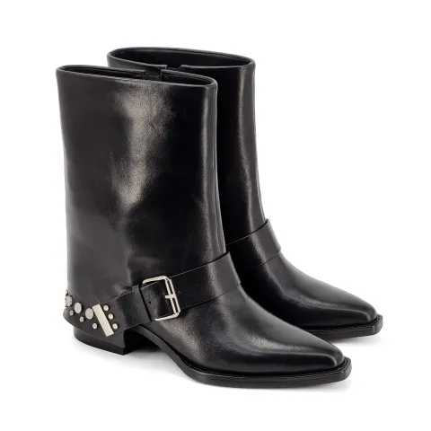 Казаки женские