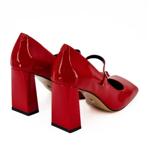 Туфли женские