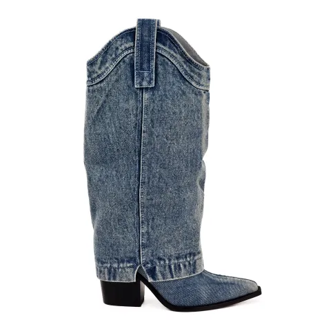 Казаки женские