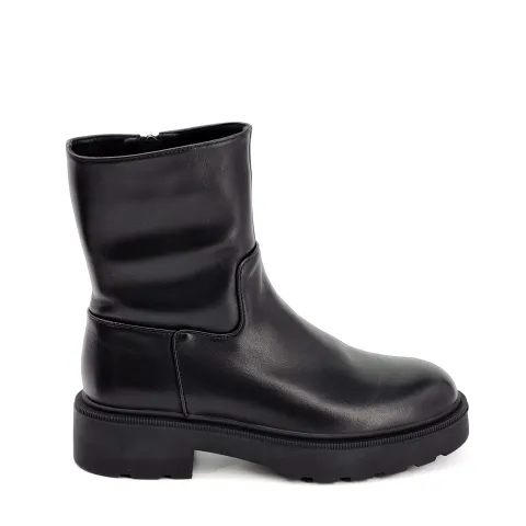 Ботинки женские