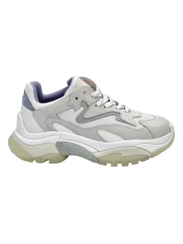 Кроссовки женские