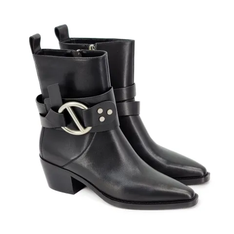 Казаки женские