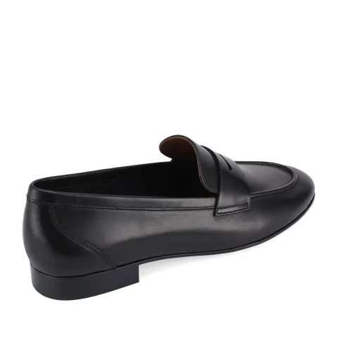 Лоферы женские