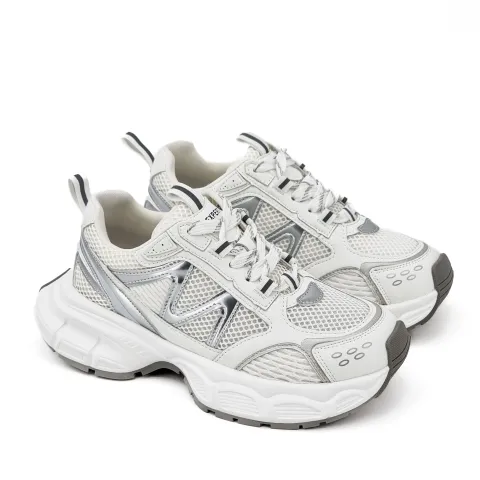 Кроссовки женские