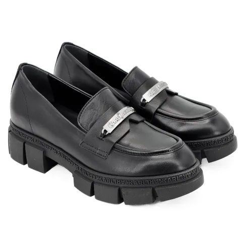 Лоферы женские