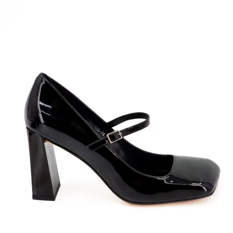 Туфли женские