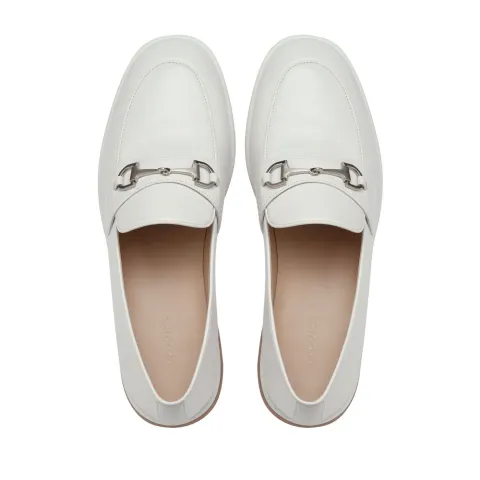 Лоферы женские