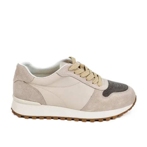 Кроссовки женские