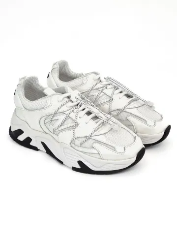 Кроссовки женские