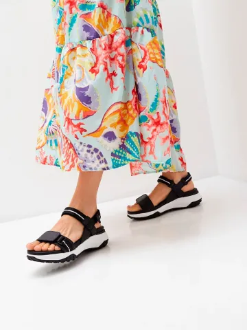 Сандалии женские