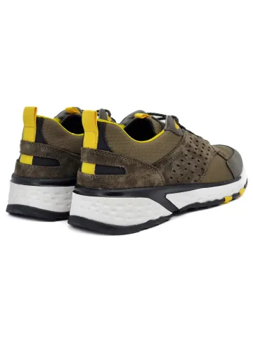 Кроссовки мужские