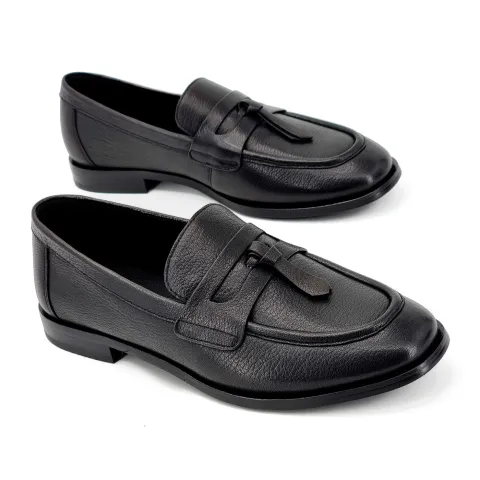 Лоферы женские