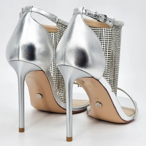 Босоножки женские