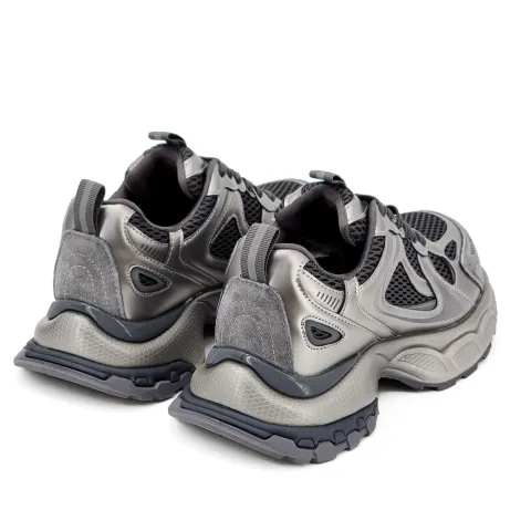 Кроссовки женские