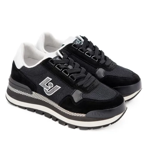 Кроссовки женские