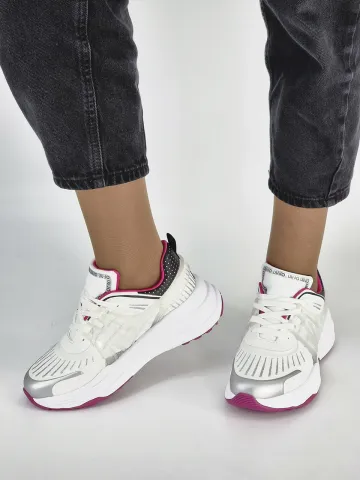 Кроссовки женские