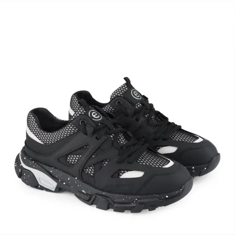 Кроссовки женские