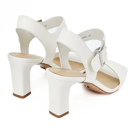 Босоножки женские