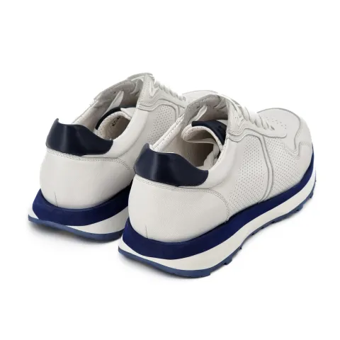 Кроссовки мужские