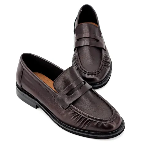 Лоферы женские