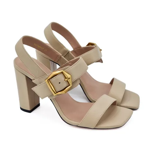 Босоножки женские