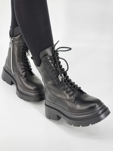 Ботинки женские