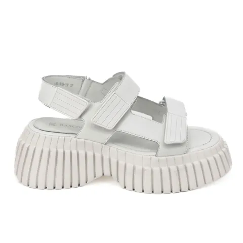 Сандалии женские