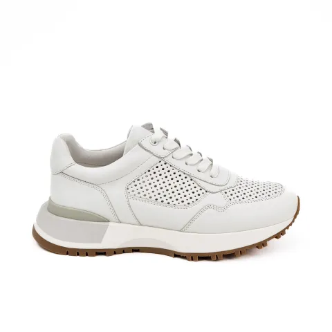 Кроссовки женские