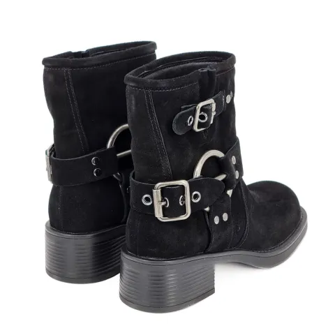 Ботинки женские