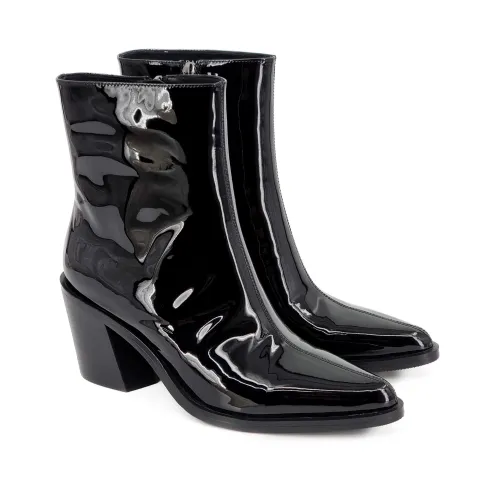 Казаки женские