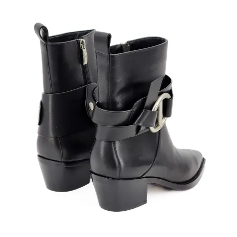 Казаки женские