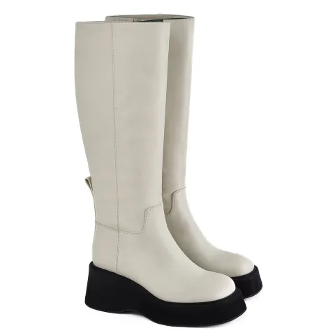 Сапоги женские